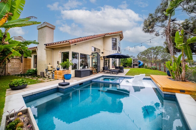 property at 359 Via Andalusia
