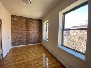 457 Convent Ave, Unit #3 in New York, NY - Foto de edificio - Building Photo