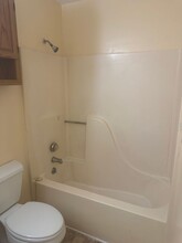 5627 Hornaday Rd in Greensboro, NC - Building Photo - Building Photo