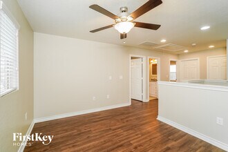 10430 Rosalina Lp in Converse, TX - Building Photo - Building Photo