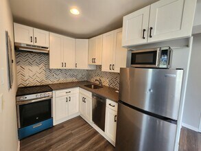 356 Palisade Ave in Jersey City, NJ - Building Photo - Building Photo