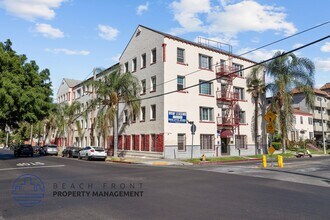 459-465 S. New Hampshire Ave. in Los Angeles, CA - Foto de edificio - Building Photo