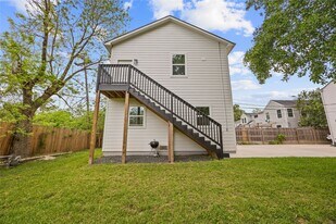 4384 Fiesta Ln in Houston, TX - Building Photo