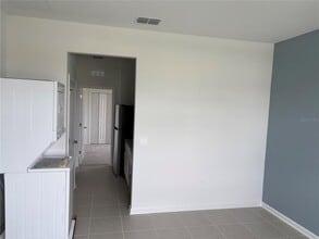 5241 Green Belt Dr in Haines City, FL - Building Photo - Building Photo