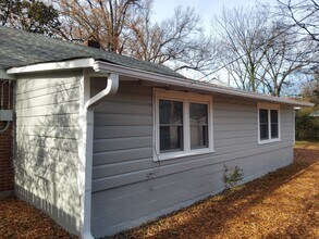 4036 Forest Ave in Memphis, TN - Building Photo - Building Photo