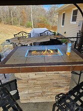 521 Pond Rd in Asheville, NC - Building Photo - Building Photo