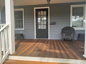 916 Bay Ave in Point Pleasant Beach, NJ - Building Photo - Building Photo