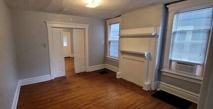 116 E Hudson St in Columbus, OH - Building Photo - Building Photo