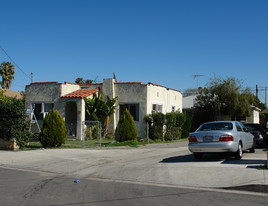 5302-5308 Auckland Ave in North Hollywood, CA - Building Photo - Building Photo