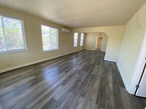 870 Vine Hill Way in Martinez, CA - Building Photo - Building Photo