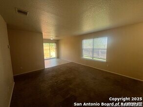 3862 Candleglenn in San Antonio, TX - Building Photo - Building Photo