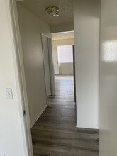 1515 W 84th Pl, Unit 1511 in Los Angeles, CA - Building Photo - Building Photo