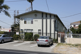 5903 Cahuenga Blvd in North Hollywood, CA - Building Photo - Building Photo