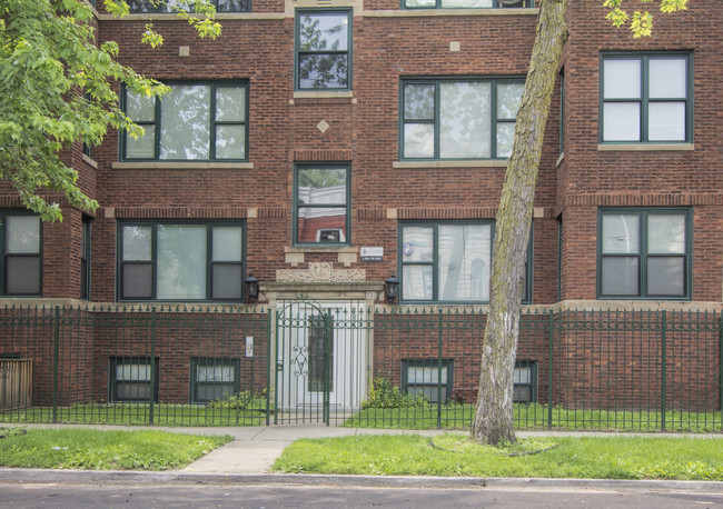 4624 S Evans Ave in Chicago, IL - Foto de edificio - Building Photo