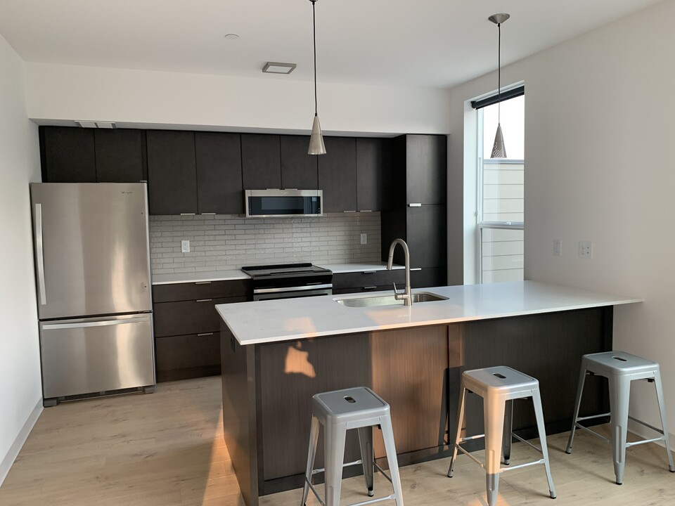 718 W Babcock St, Unit 200 in Bozeman, MT - Building Photo