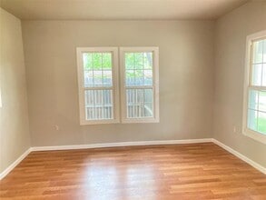 104 May Ave in Cleburne, TX - Building Photo - Building Photo