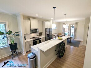 2975 Carolyn Dr in Durham, NC - Building Photo - Building Photo