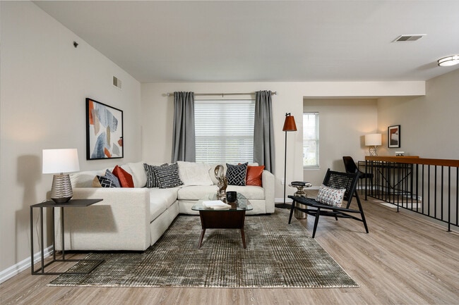 Exeter Village Apartments in Reading, PA - Foto de edificio - Building Photo