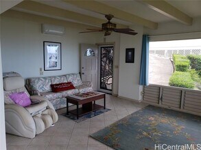 1423 Laamia Pl in Honolulu, HI - Building Photo - Building Photo