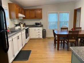 2960 NC-231 in Wendell, NC - Building Photo - Building Photo