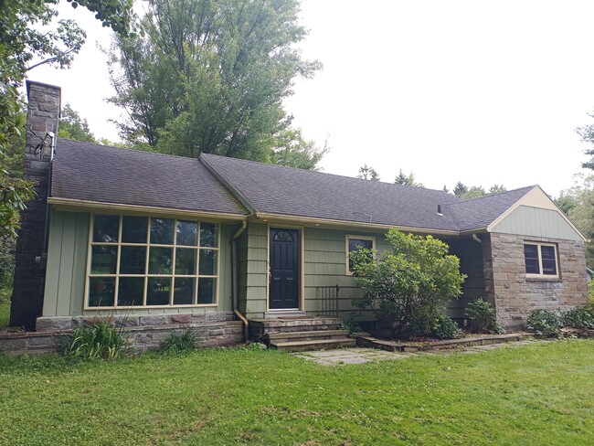 property at 1229 Ellis Hollow Rd