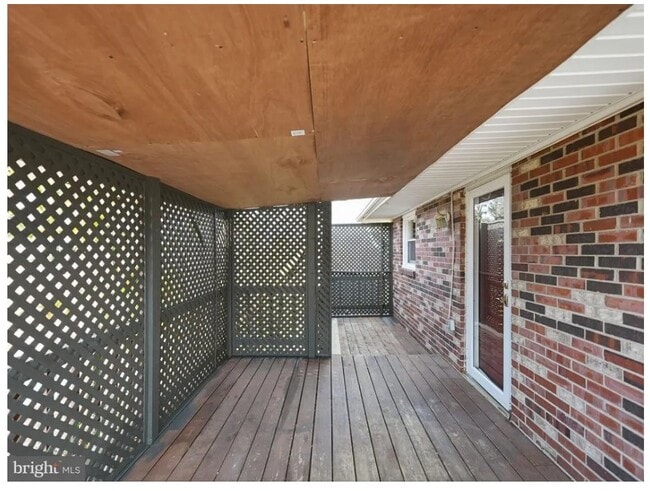 6619 Beddoo St in Alexandria, VA - Building Photo - Building Photo