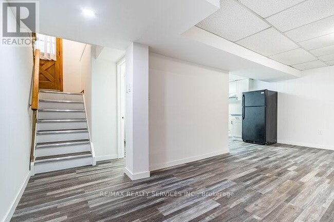 property at 68 Rymal Rd E