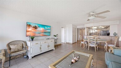 601 Seaview Ct in Marco Island, FL - Building Photo - Building Photo