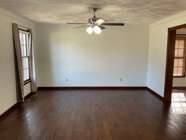 2903 Lake Lorraine Cove in Fairview Heights, IL - Building Photo - Building Photo