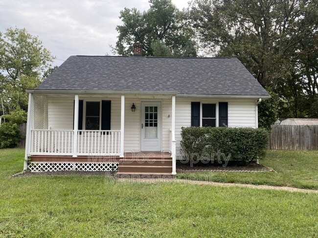property at 2312 Oak St