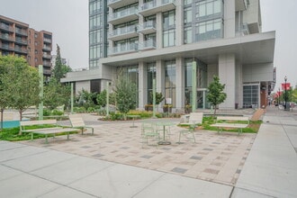 930-2716 16 Ave SW in Calgary, AB - Building Photo - Building Photo