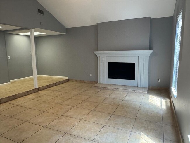 12011 Carriage Ridge Ct in Houston, TX - Building Photo - Building Photo