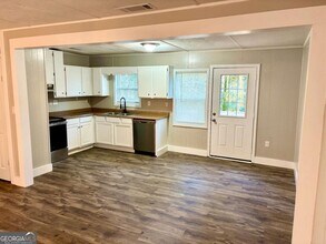 115 Altarstone Dr in Athens, GA - Building Photo - Building Photo