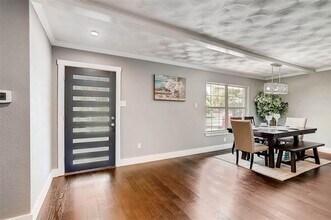 1715 Pratt St in Dallas, TX - Building Photo - Building Photo