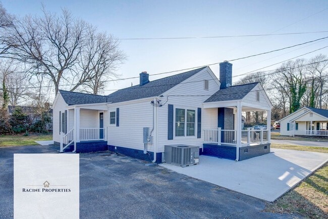 101 Poplar Dr in Greer, SC - Building Photo - Building Photo