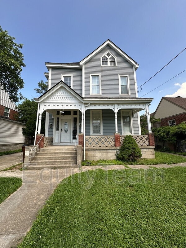 property at 4417 Ashland Ave