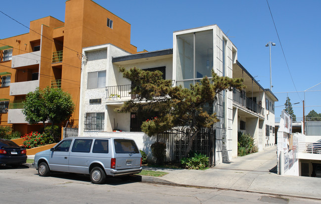 978 S Ardmore Ave in Los Angeles, CA - Building Photo - Building Photo