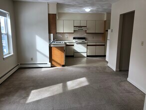 45 Lexington St in Newton, MA - Building Photo - Building Photo