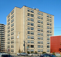 Herman G. Klein Towers in Guttenberg, NJ - Building Photo - Building Photo