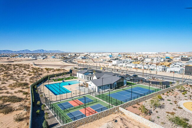 13340 Coldham St in Horizon City, TX - Building Photo - Building Photo