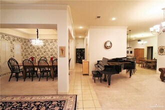 20 Wisteria Dr in Mission, TX - Building Photo - Building Photo