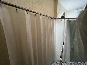 518 Cambridge St in Boston, MA - Building Photo - Building Photo