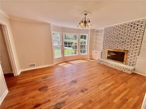 4672 Peeler Mill Ct in Atlanta, GA - Building Photo - Building Photo