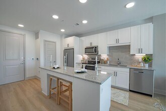 Alta Firewheel in Garland, TX - Building Photo - Building Photo