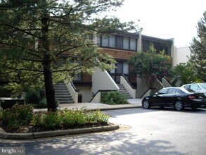 2310 S Quincy St in Arlington, VA - Building Photo - Building Photo