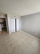 7872 Sonoma Springs Cir in Greenacres, FL - Building Photo - Building Photo