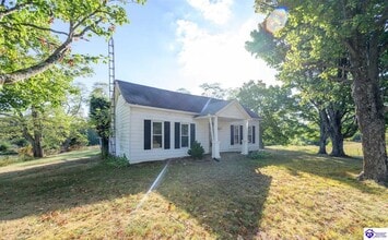 5113 Rineyville Rd in Elizabethtown, KY - Building Photo - Building Photo