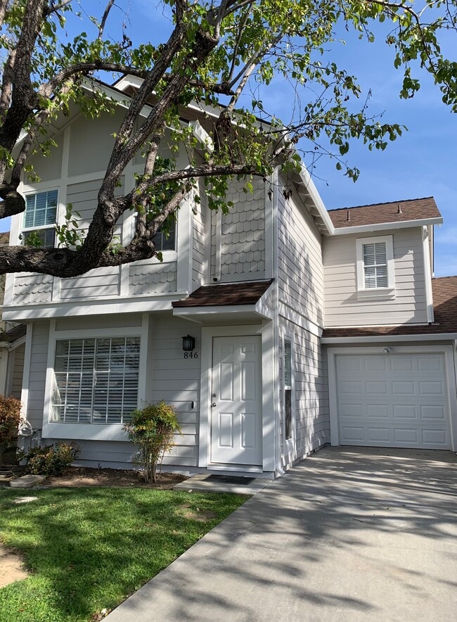 property at 846 Paseo Estero Dr