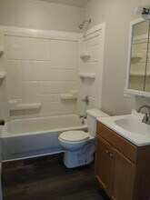 1802 Leishman Ave in New Kensington, PA - Foto de edificio - Building Photo