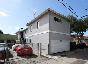 11529 W Washington Blvd in Los Angeles, CA - Building Photo - Building Photo